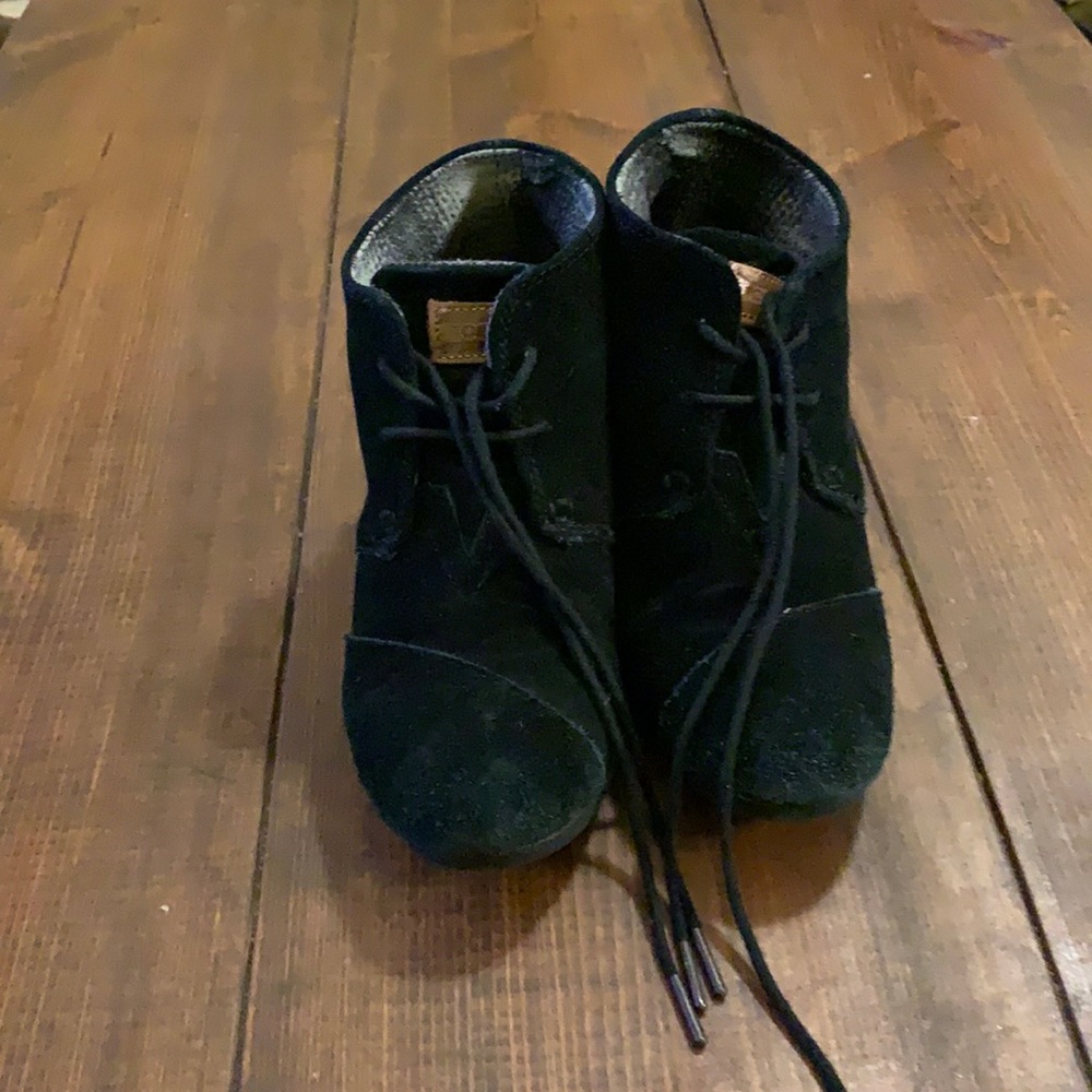 TOMS Dessert Wedge Booties - Black Suede
